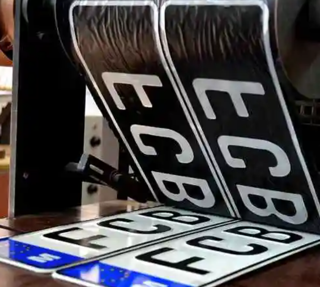 Application of Reflective Film on Vehicle License Plates